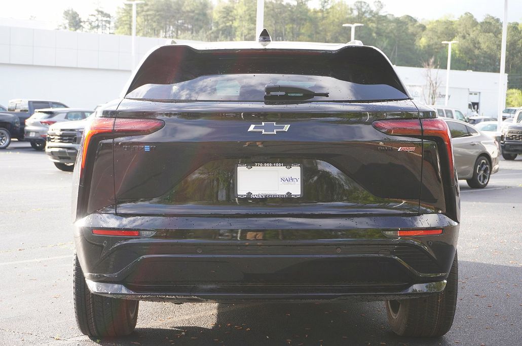 2024 Chevrolet Blazer EV RS image 3