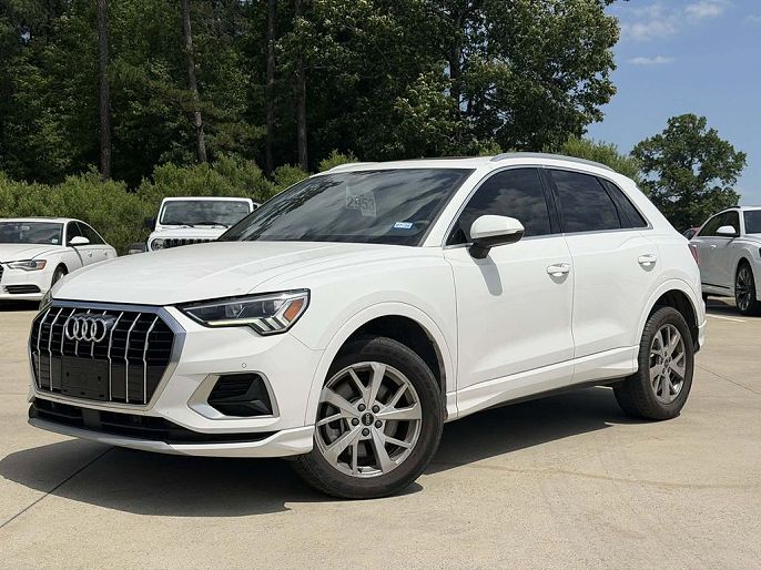 2023 Audi Q3