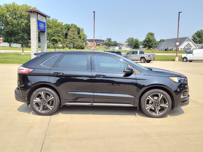2021 Ford Edge