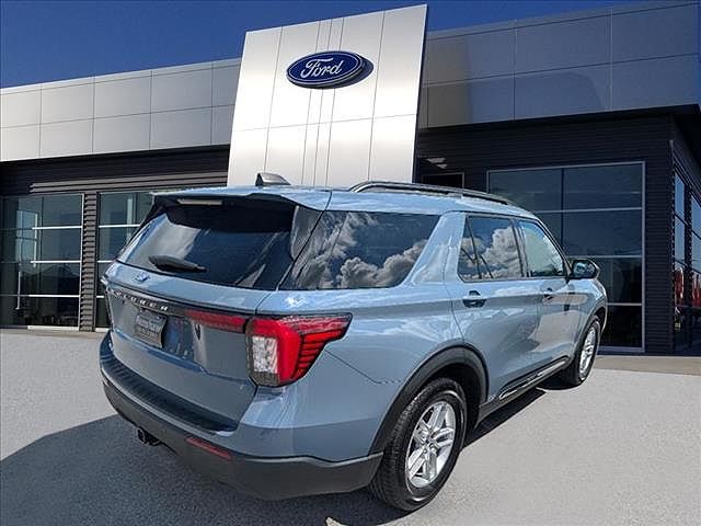2025 Ford Explorer