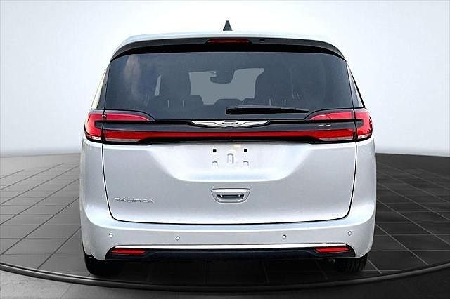 2024 Chrysler Pacifica