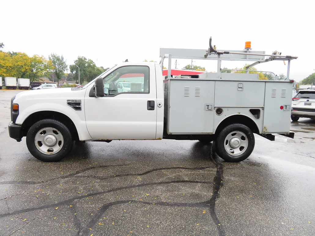 2008 Ford F-350 XL image 5