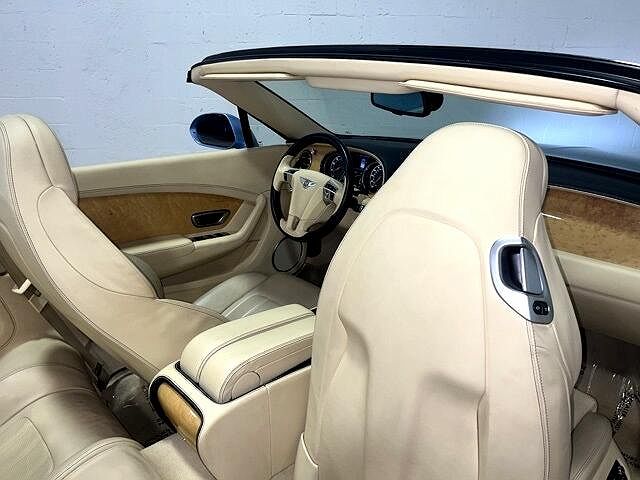 2012 Bentley Continental GTC image 39