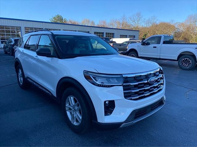 2025 Ford Explorer