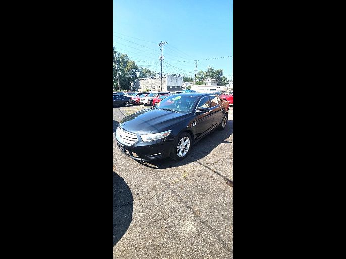 2014 Ford Taurus