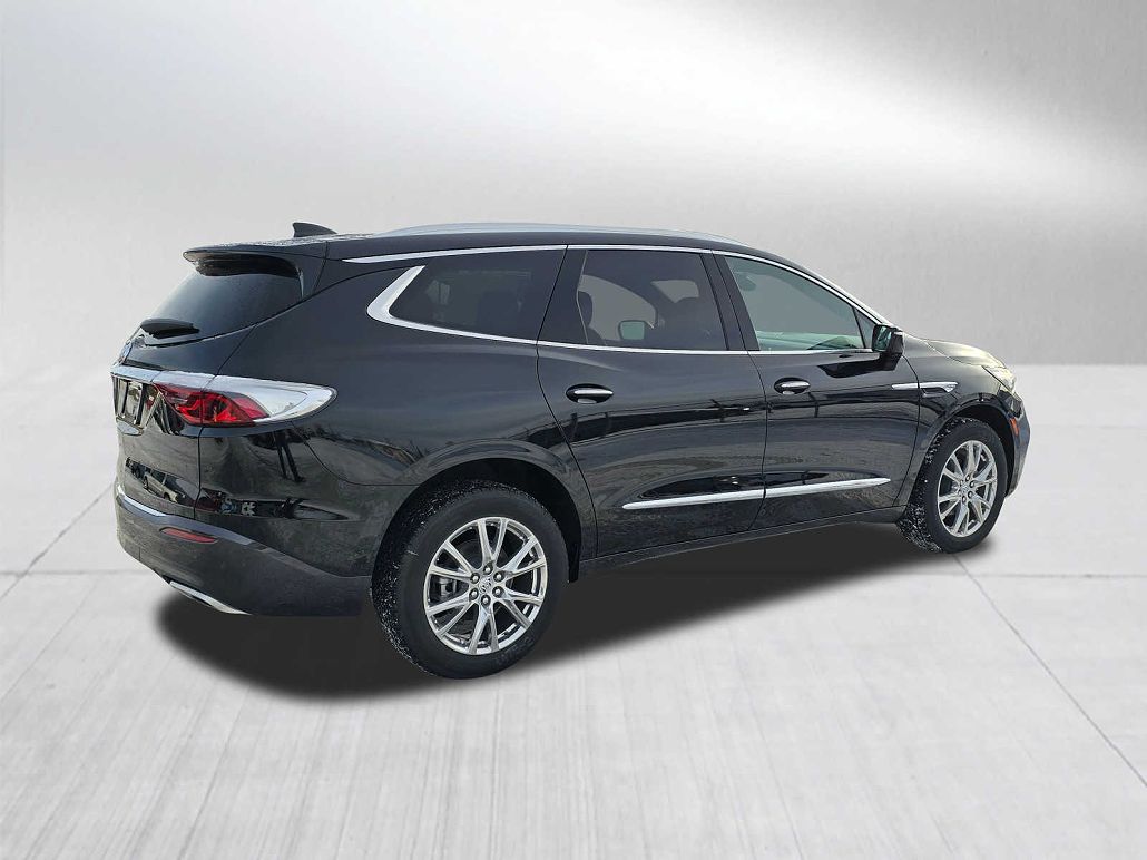 2024 Buick Enclave Premium image 4