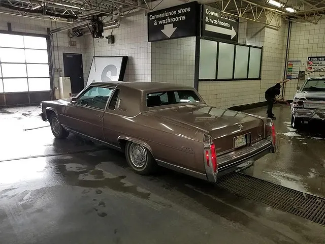 1984 Cadillac Fleetwood