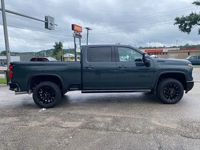 2025 Chevrolet Silverado 3500HD