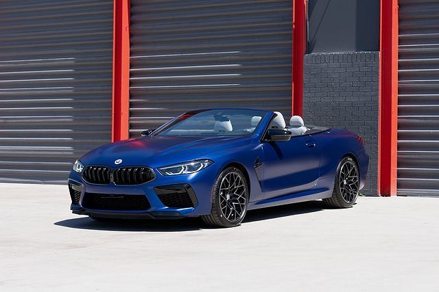 2023 BMW M8