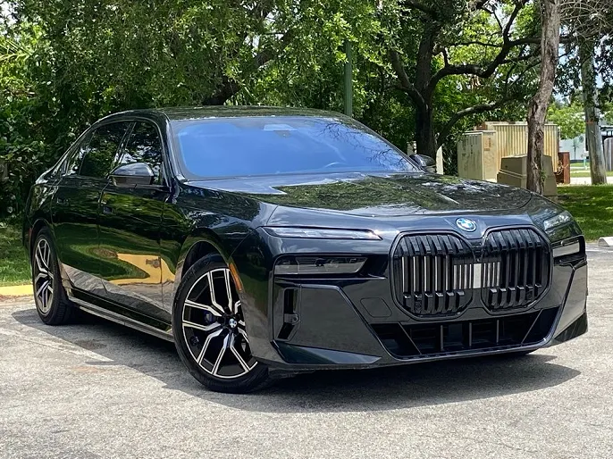2023 BMW i7
