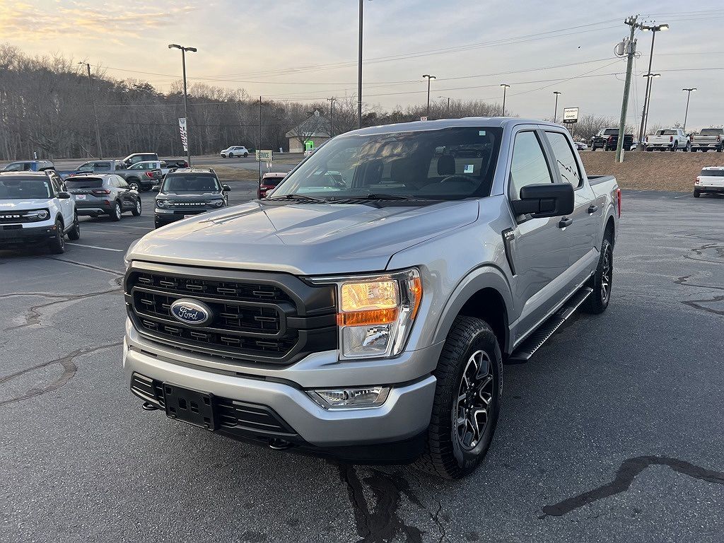 2022 Ford F-150 XL image 2