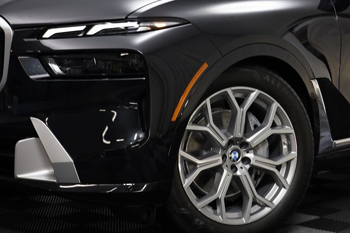 2026 BMW X7