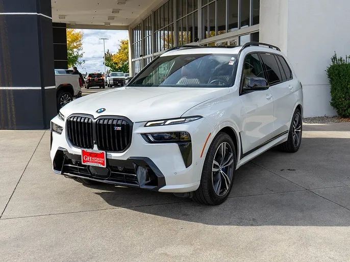 2024 BMW X7