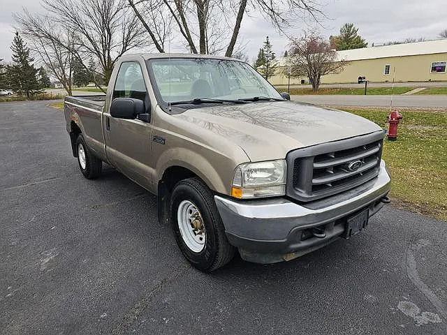 2004 Ford F-250 XL image 3