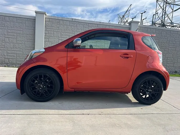 2015 Scion iQ