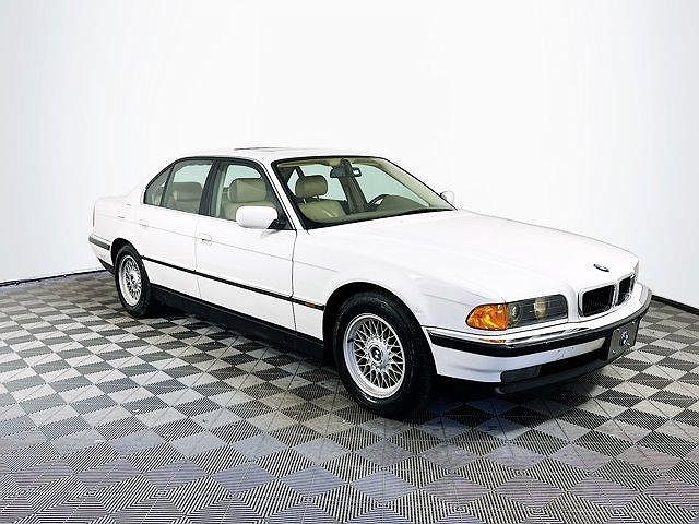 1998 BMW 7 Series 740i image 0
