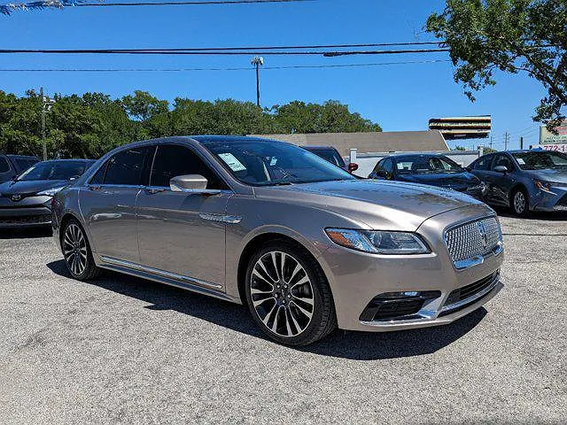2018 Lincoln Continental Select image 0