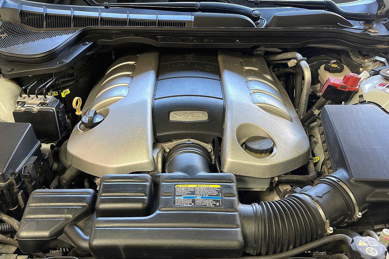 2009 Pontiac G8 GXP image 50