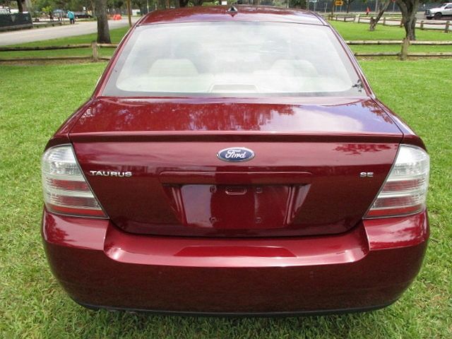 2008 Ford Taurus SEL image 5