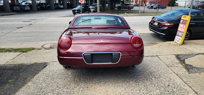2004 Ford Thunderbird