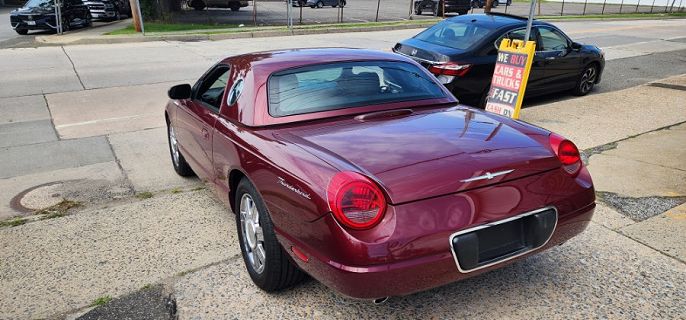2004 Ford Thunderbird