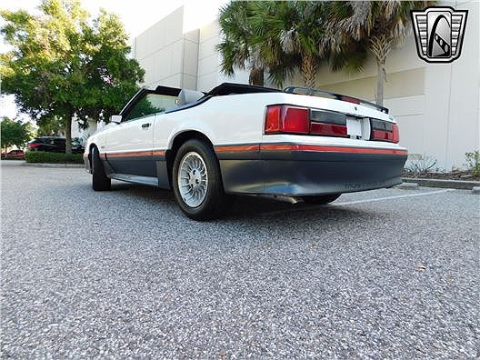 1987 Ford Mustang GT image 5