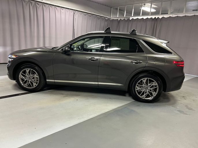 2025 Genesis GV70