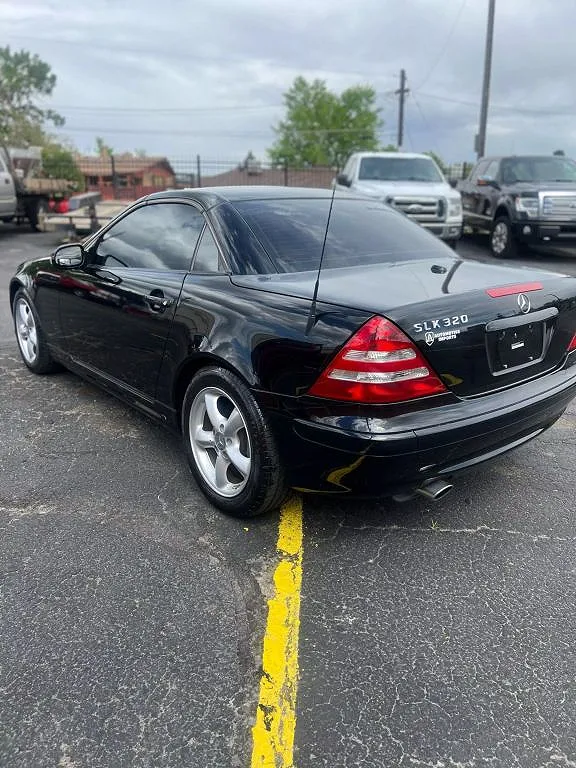 2003 Mercedes-Benz SLK