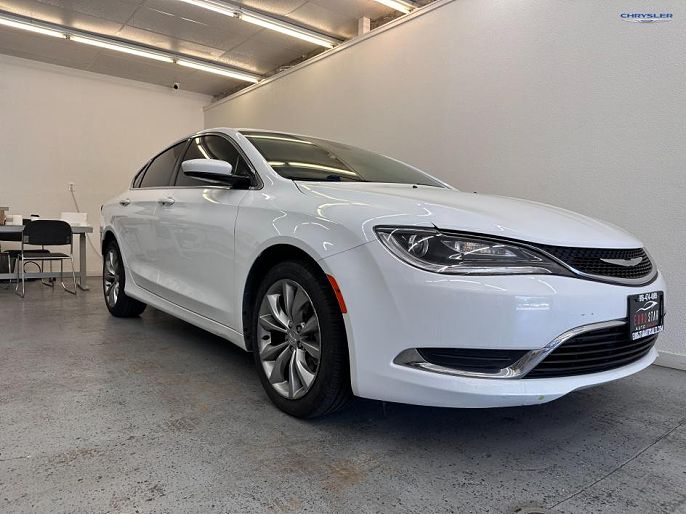 2015 Chrysler 200