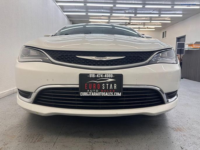 2015 Chrysler 200