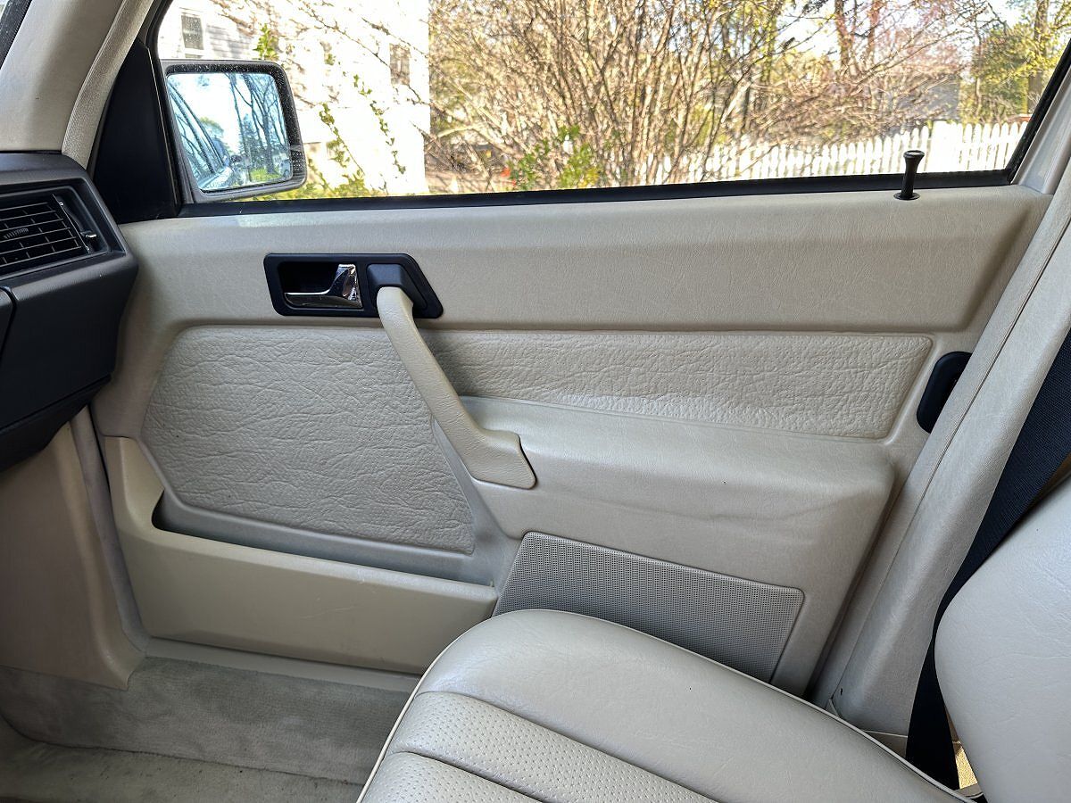1992 Mercedes-Benz 190