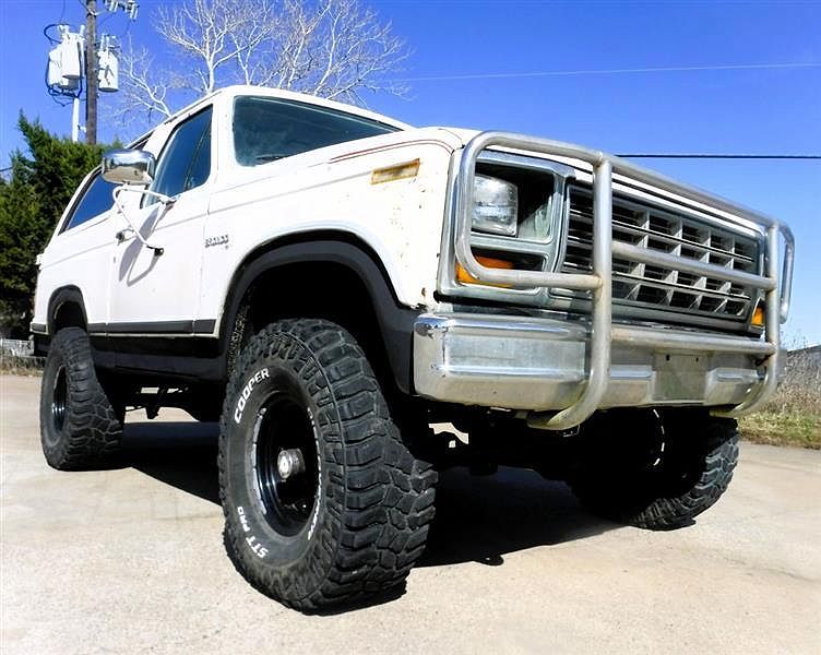 1981 Ford Bronco null image 1