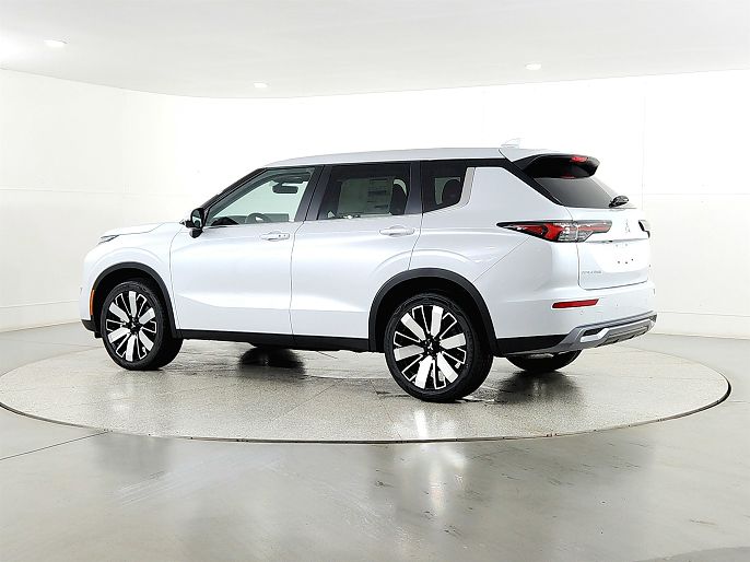 2026 Mitsubishi Outlander