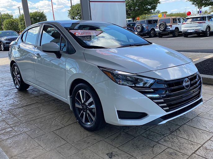 2025 Nissan Versa