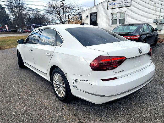 2017 Volkswagen Passat