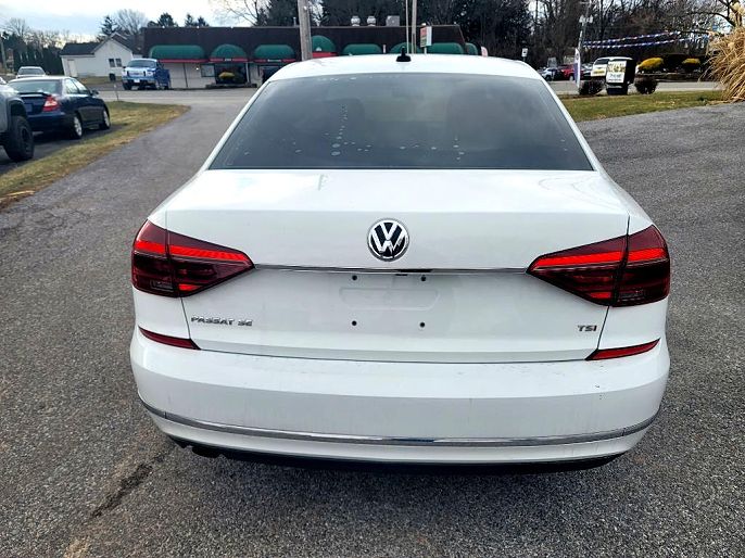 2017 Volkswagen Passat