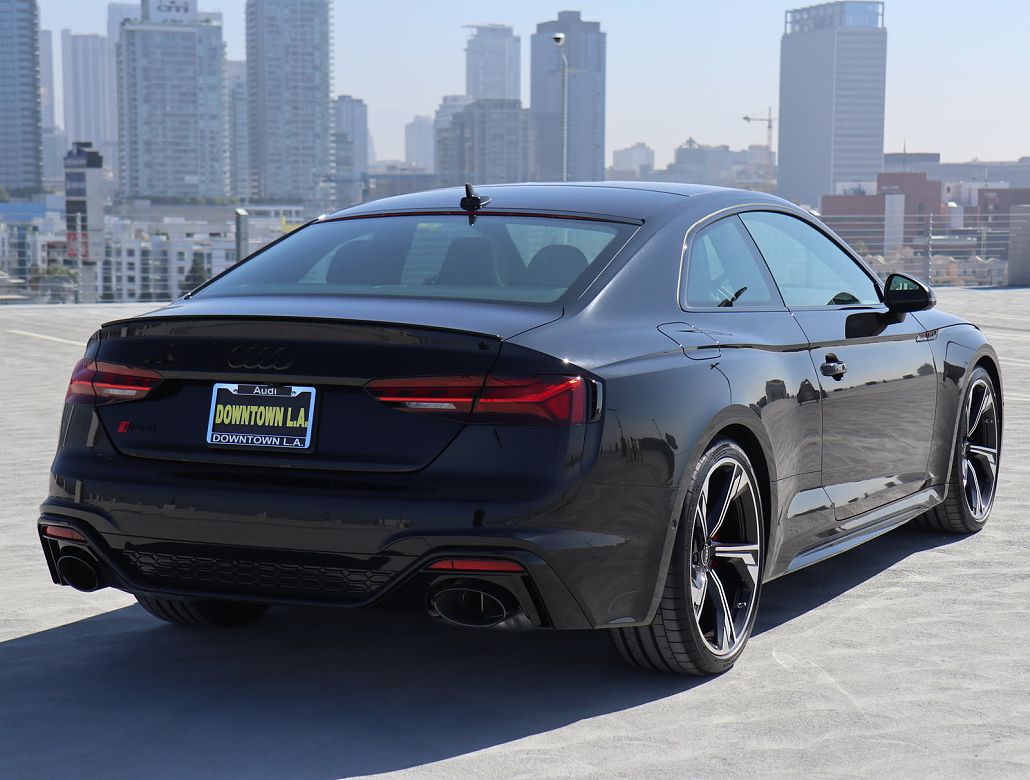 2023 Audi RS5 null image 5