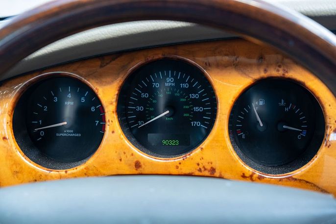 2000 Jaguar XK