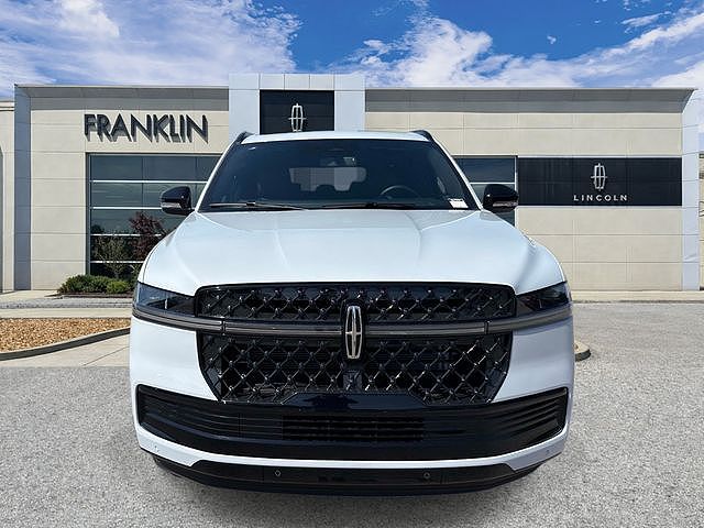 2026 Lincoln Navigator L