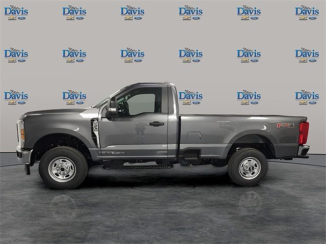 2025 Ford F-250