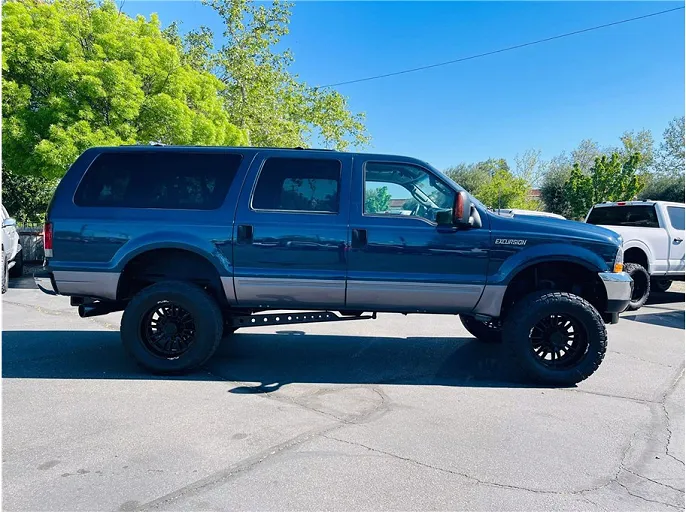 2004 Ford Excursion
