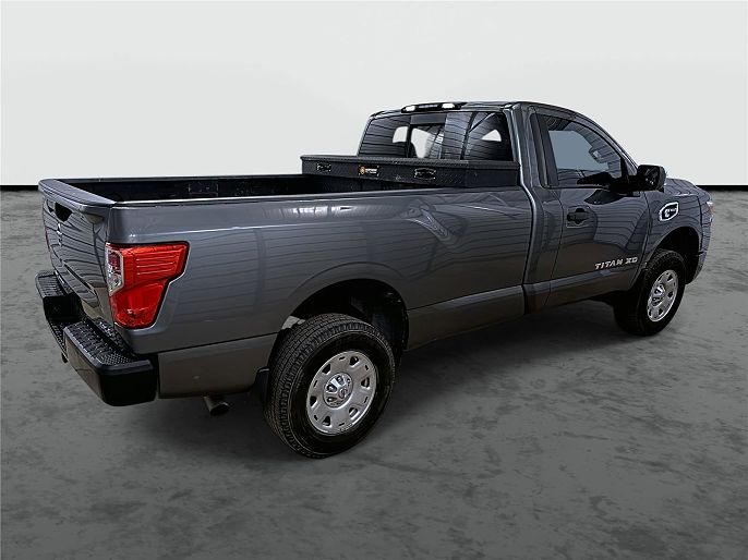 2017 Nissan Titan XD