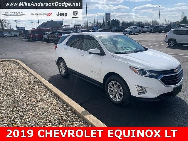 2019 Chevrolet Equinox LT image 0