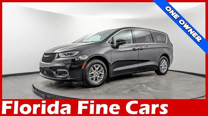 2023 Chrysler Pacifica