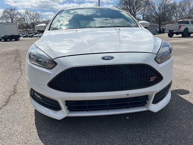 2015 Ford Focus ST image 1