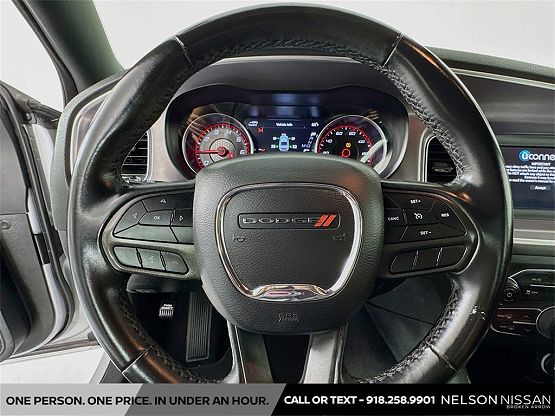 2022 Dodge Charger SXT photo 11