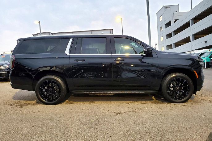 2025 Chevrolet Suburban