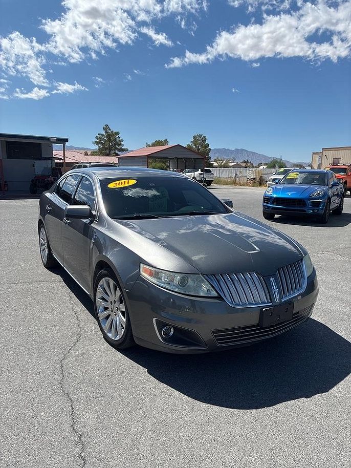2011 Lincoln MKS