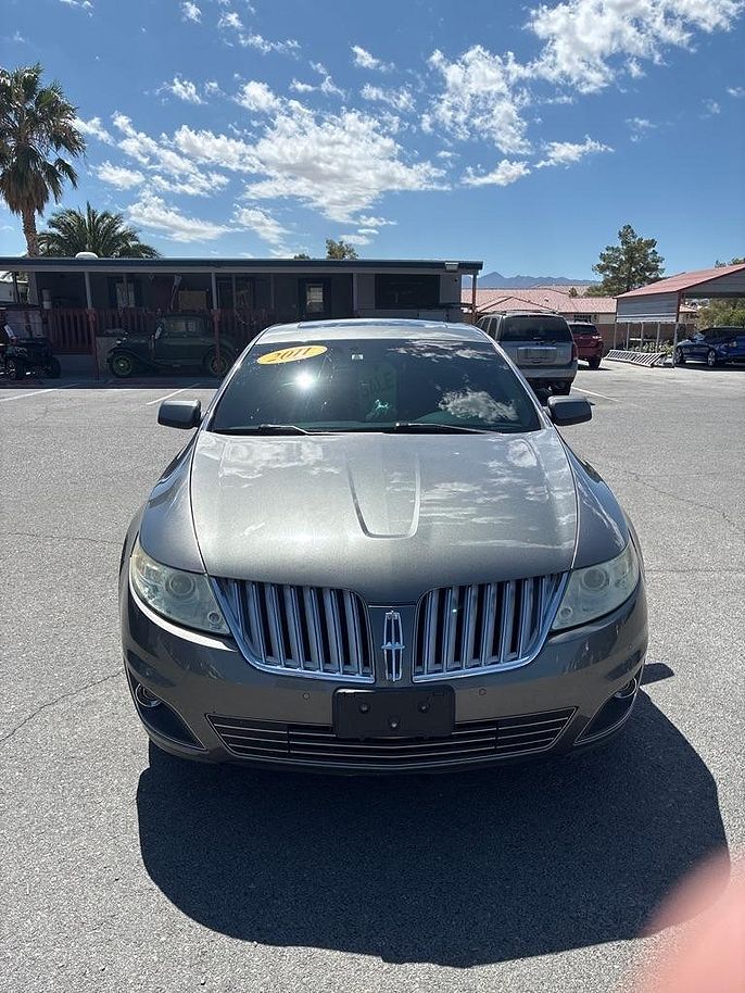 2011 Lincoln MKS