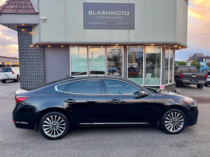 2017 Kia Cadenza